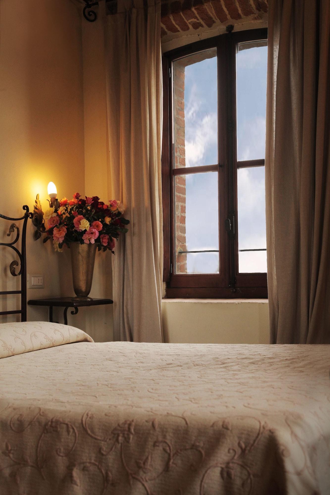 Antico Borgo Di Tabiano Castello - Relais De Charme Hotel Tabiano Terme Екстериор снимка