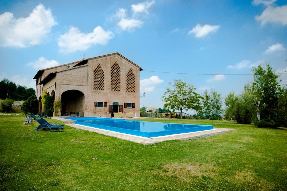 Antico Borgo Di Tabiano Castello - Relais De Charme Hotel Tabiano Terme Екстериор снимка