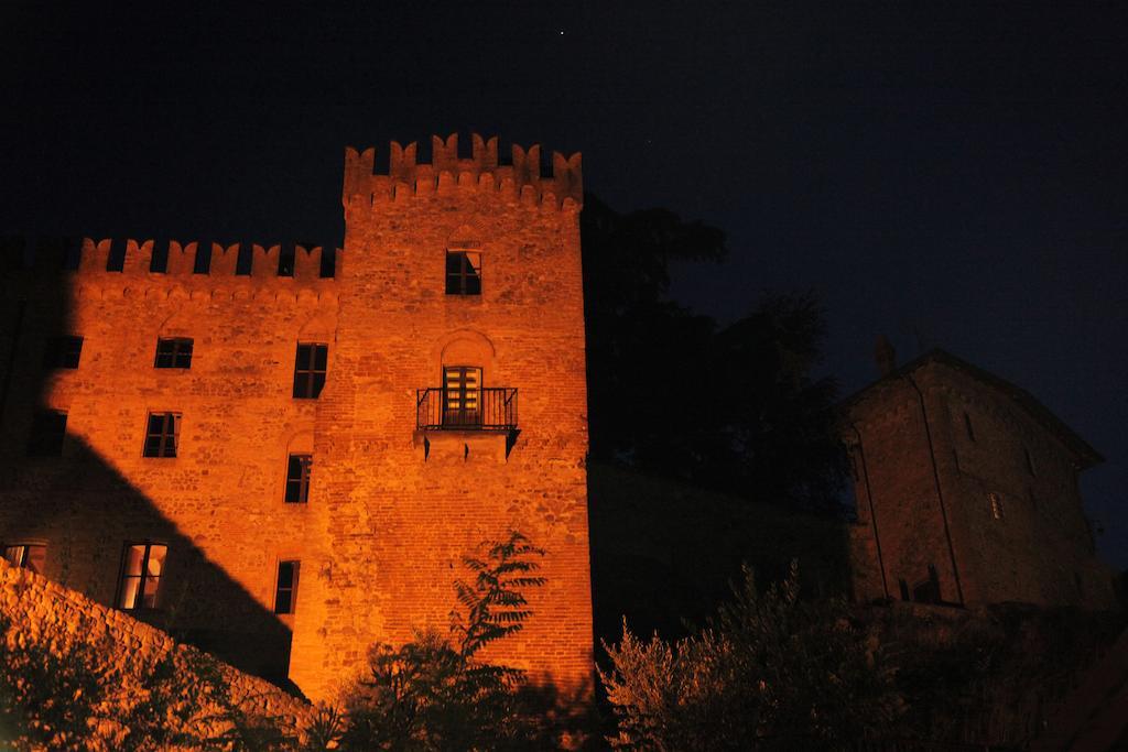Antico Borgo Di Tabiano Castello - Relais De Charme Hotel Tabiano Terme Екстериор снимка