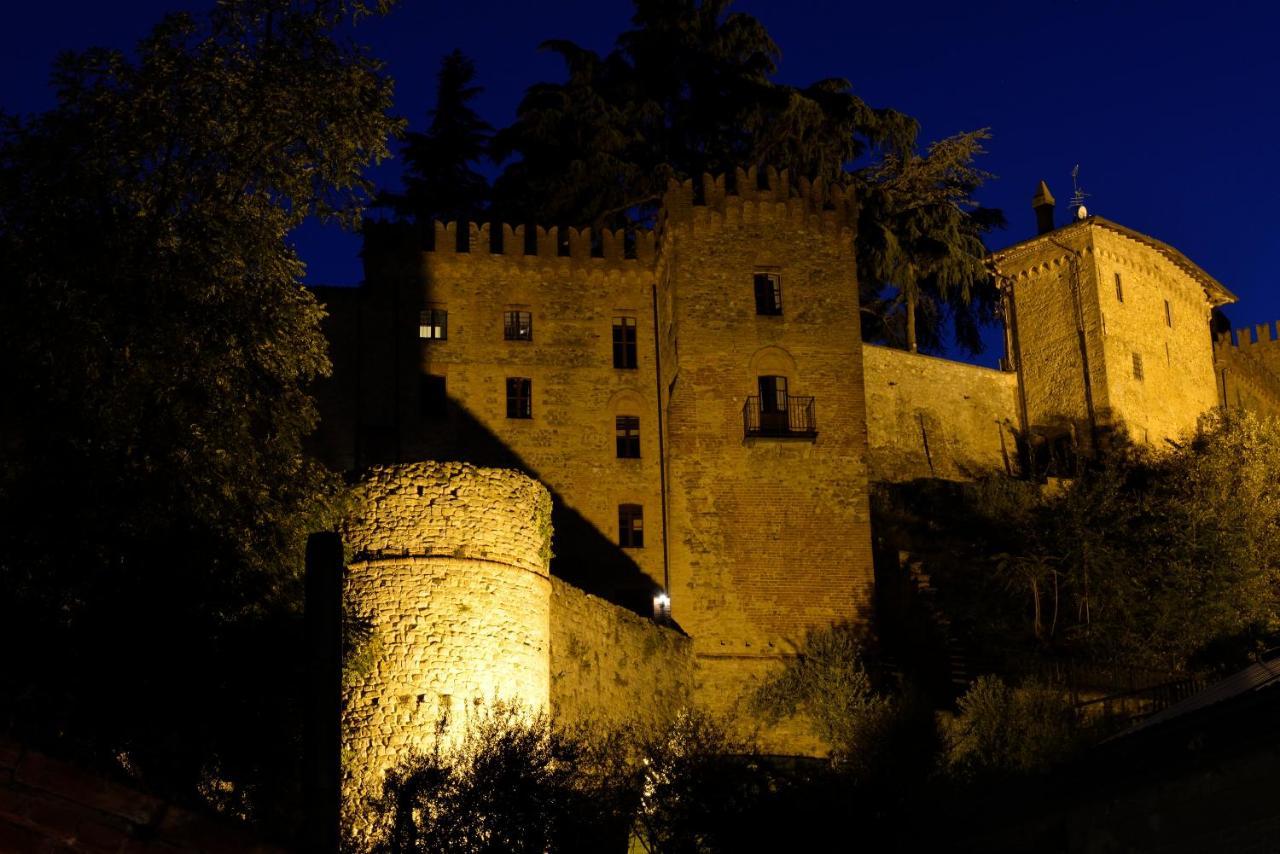 Antico Borgo Di Tabiano Castello - Relais De Charme Hotel Tabiano Terme Екстериор снимка
