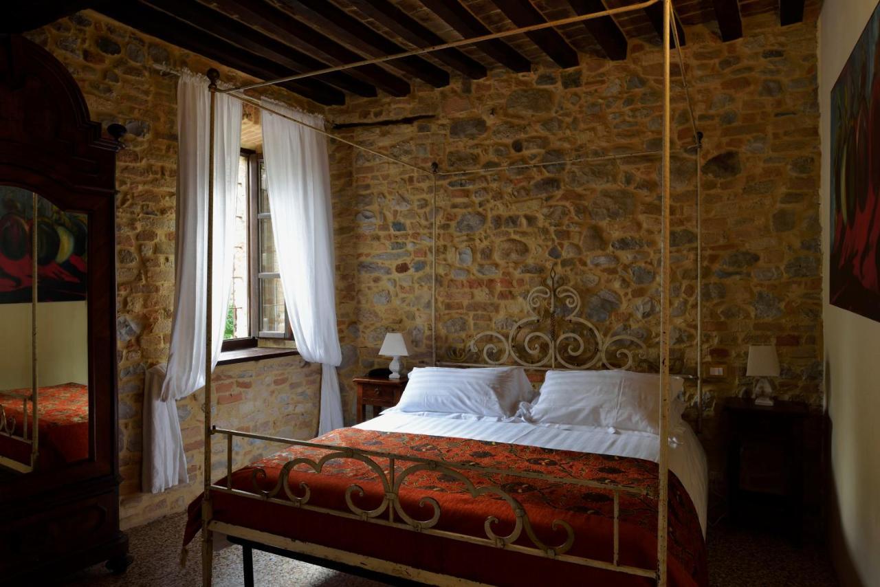 Antico Borgo Di Tabiano Castello - Relais De Charme Hotel Tabiano Terme Екстериор снимка