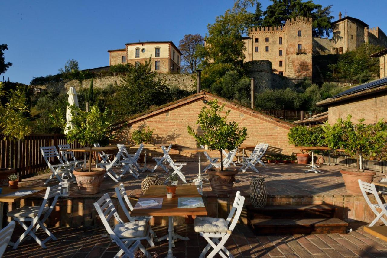 Antico Borgo Di Tabiano Castello - Relais De Charme Hotel Tabiano Terme Екстериор снимка