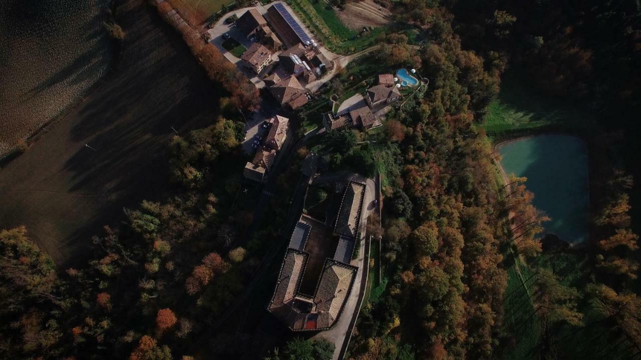Antico Borgo Di Tabiano Castello - Relais De Charme Hotel Tabiano Terme Екстериор снимка